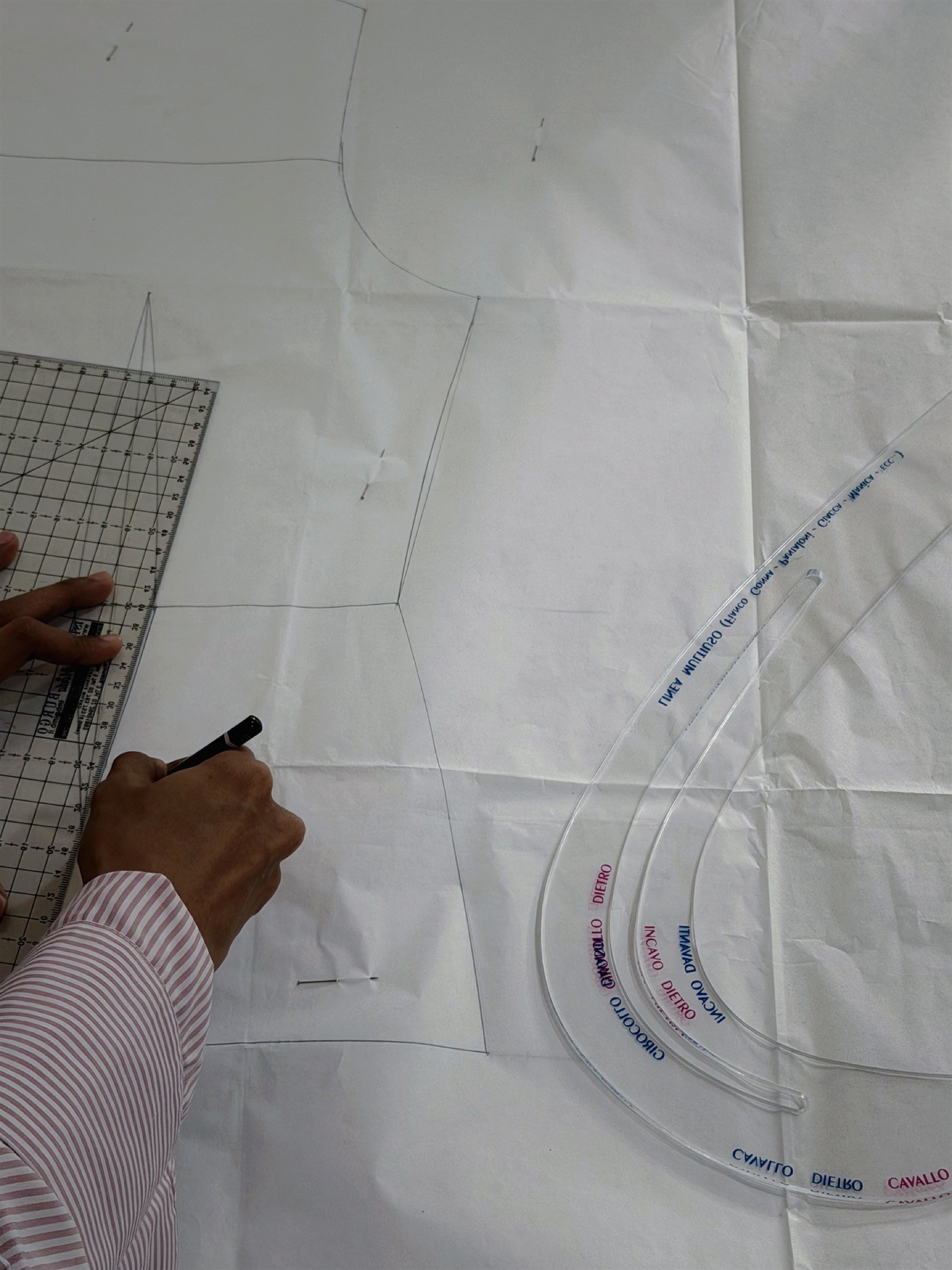 Marking the curve of a pattern